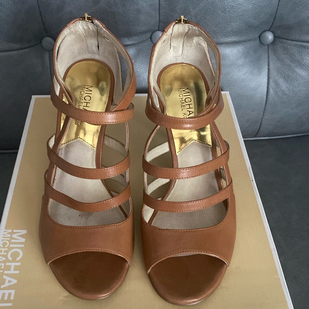 Michael Kors Jessie Zip Back Leather High Heel